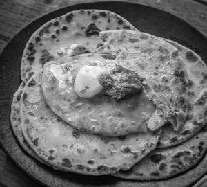 Aloo paratha