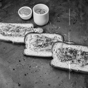 Schezwan Mayo Toast