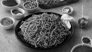Schezwan Mix Non Veg Noodles 