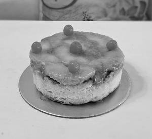 Pineapple Upside Down 0.5 Kg