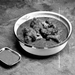 Spicy Kolhapuri Chicken Curry