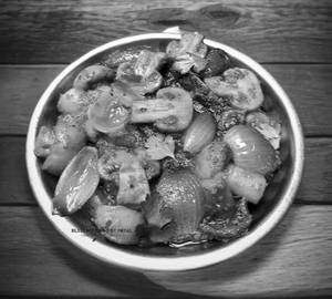 Mushroom dopiyaza