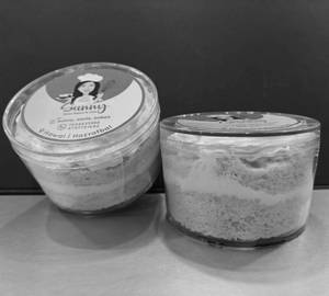 White Forest spl tub pastry