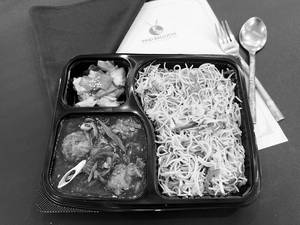 Combo Chilli Chicken With Veg Noodles