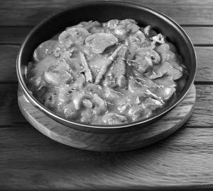 Mushroom butter masala