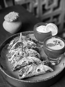 Mushroom Galouti Tacos (4 Pcs)