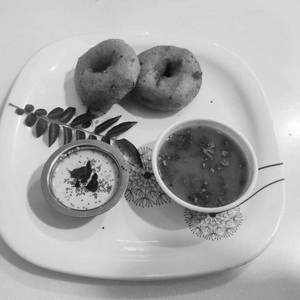 Medu Vada