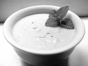 Aloo Pudina Raita