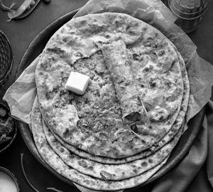 2 Nos. Aloo Matar Parathas With Plain Curd & Pickles