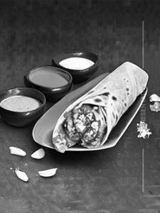 Chilly Garlic Paneer Roll