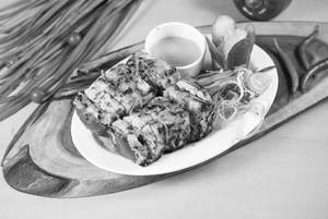 Stuffed Paneer Tikka         