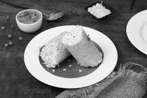 Puttu (2 Pc) With Kadala Curry