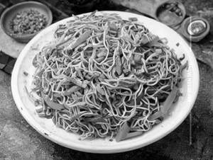 Veg Hakka Noodles