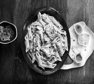 Chicken Aglio E Olio Pasta