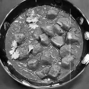 Alu Matar Sp Jalaram 300 gm