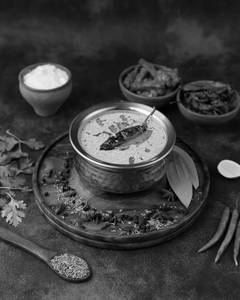 Dahi Tadka