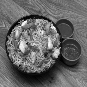 Schezwan Fried  chicken noodles