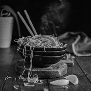 Chilli Garlic Hakka Chowmein