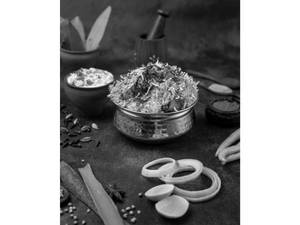 Shaan- E- Kandahar Nawabi Subz Dum Biryani
