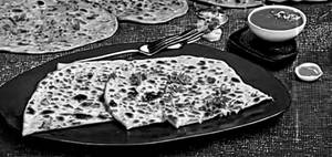 Paneer Corn Paratha