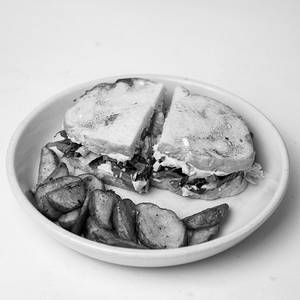 Hummus Sandwich