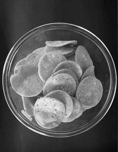 Mini Garlic Nippat/thattai(180grams)