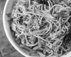Veg Burnt Garlic Noodles Regular