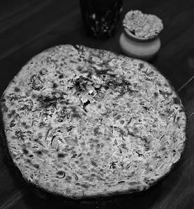 Besan Missi Parantha Gobhi