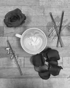Honey Rose Latte