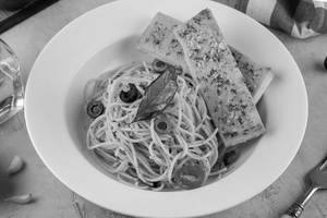 Spaghetti Aglio Olio Pasta