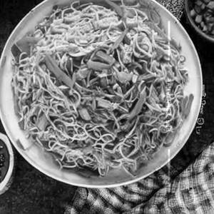 Mixed Schezwan Hakka Noodles