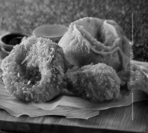 Veg Kurkure momo (8 Pcs)