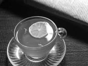 Black plain tea honey