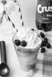 Butterfly Shake