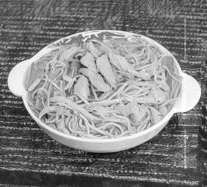 Special Chicken Hong Kong Noodles 