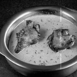 Chicken in Green Lemon Sauce