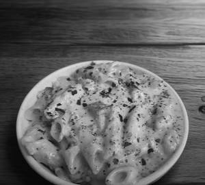 White Sauce Pasta