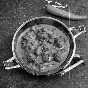 Baingan masala handi                                              