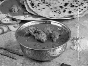 Malvani chicken curry