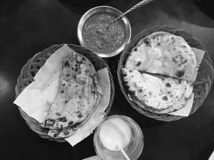 Butter Paneer With Naan