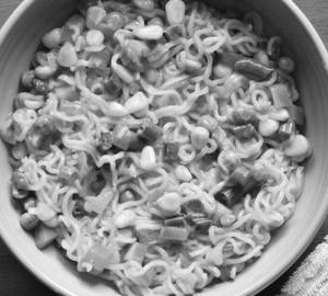Sweet corn maggie