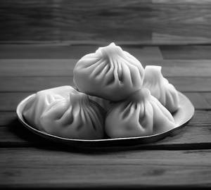 Mixed Veg Momos Steamed
