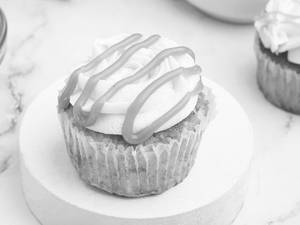 Salted Caramel Cupcake - Single Piece