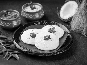 Idli Sambar And Chutney