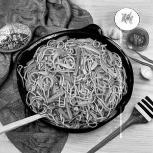 Veg Lemon Garlic Chilli Noodles