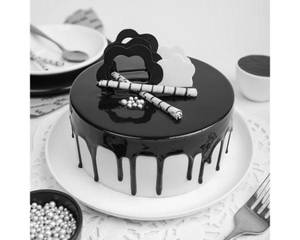 Light Chocolate Cake