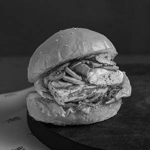Halloumi & Mushroom Melt Burger