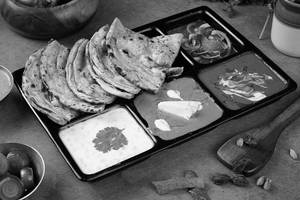Lachha Paratha Thali