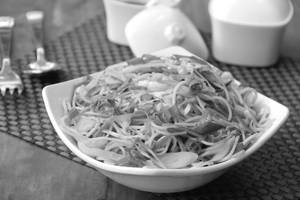 Paneer Chilli Garlic Hakka Noodles