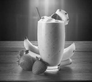 Strawberry Banana Shake 500Ml